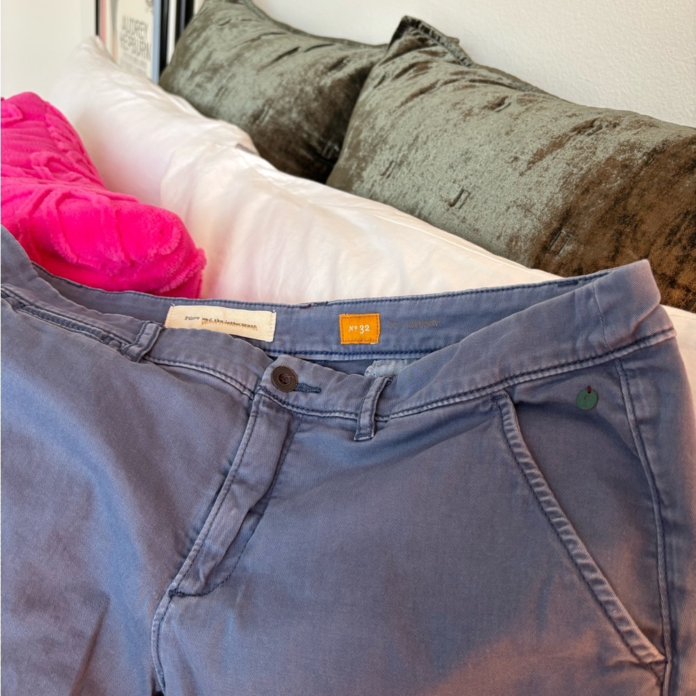 Anthropologie Pilcro khaki pants. Size 32. - Picture 3 of 3
